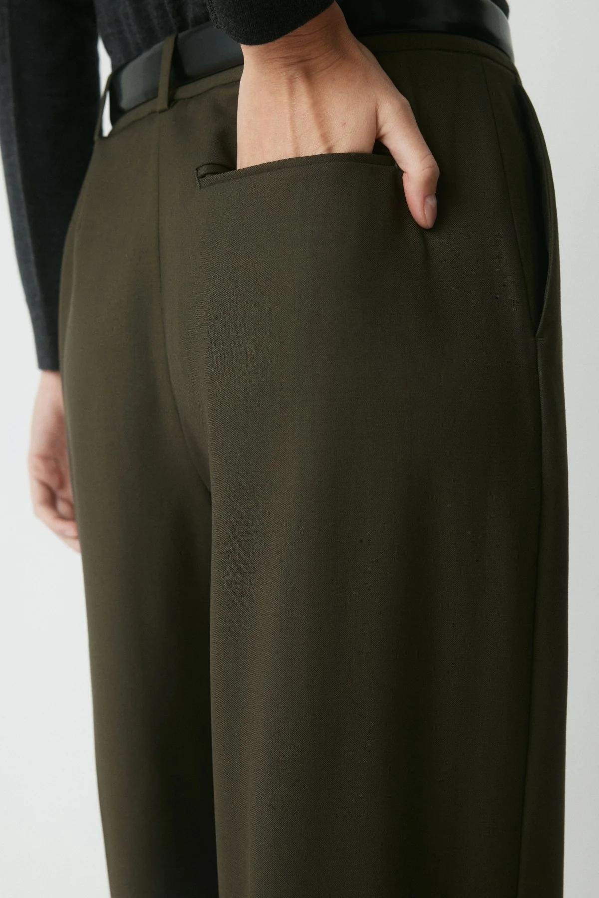 Astrid Wool Suit Pant - Dark Olive - Image 5