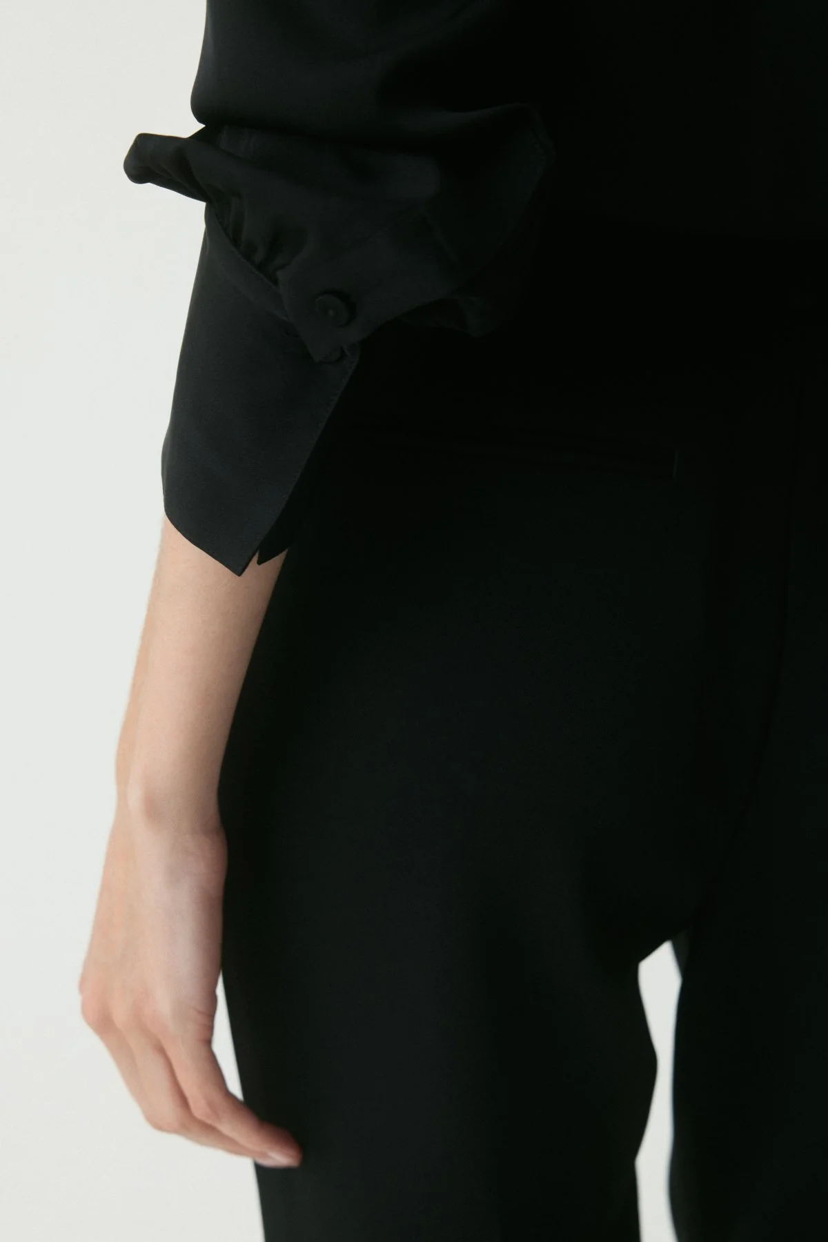 Beaumont Pant - Black - Image 5