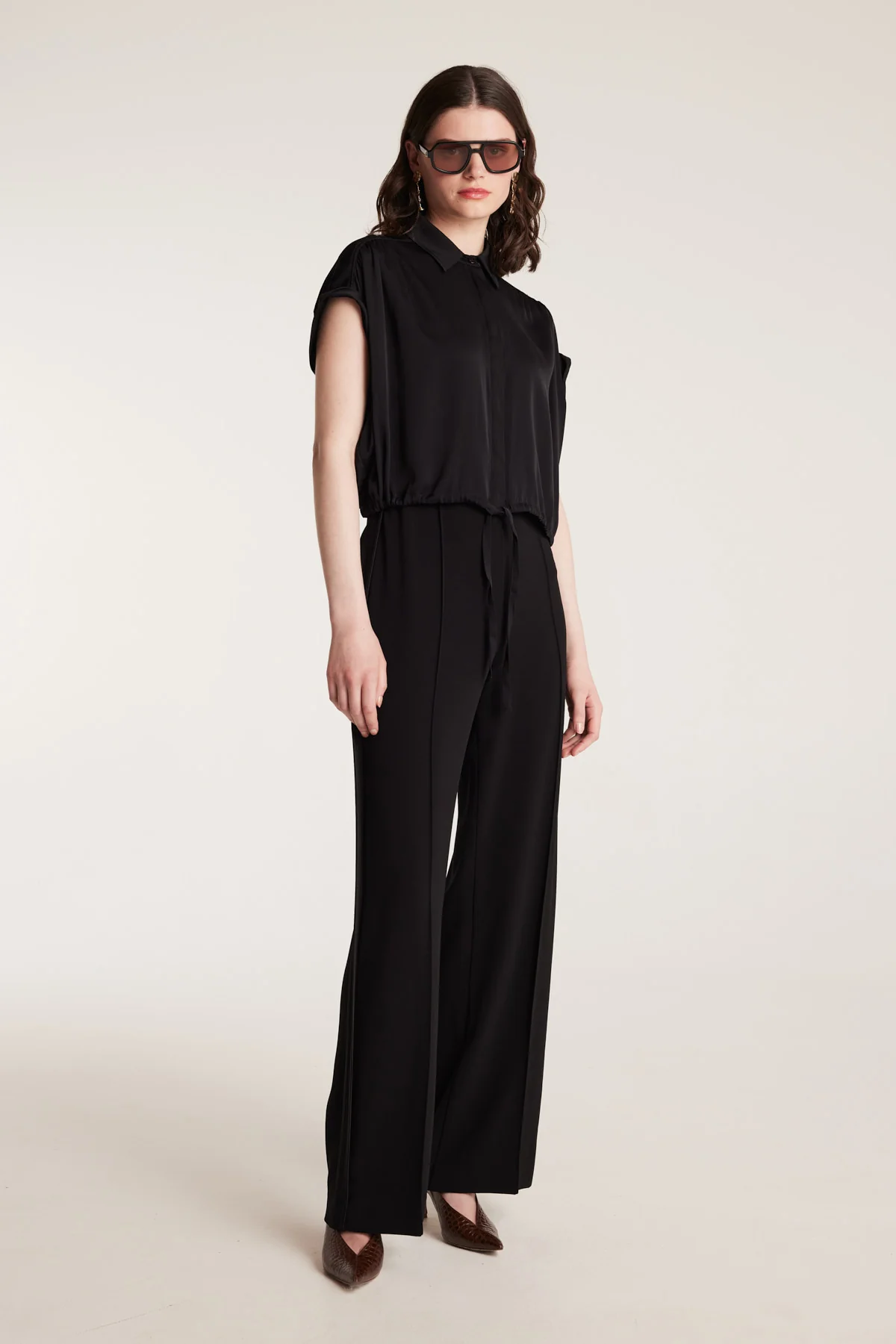 Belle Silk Crop Shirt - Black - Image 3