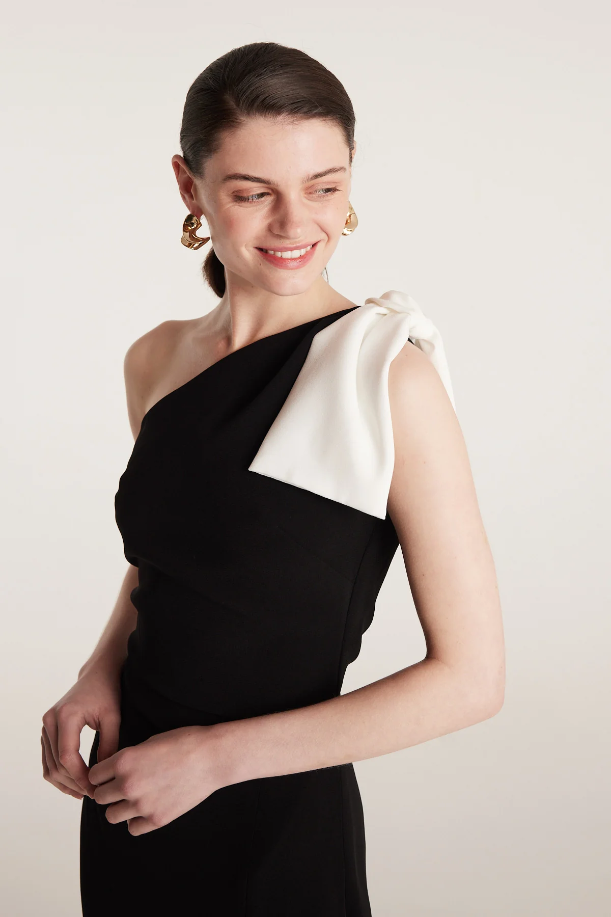 Bow Dress - Black/White - Image 5