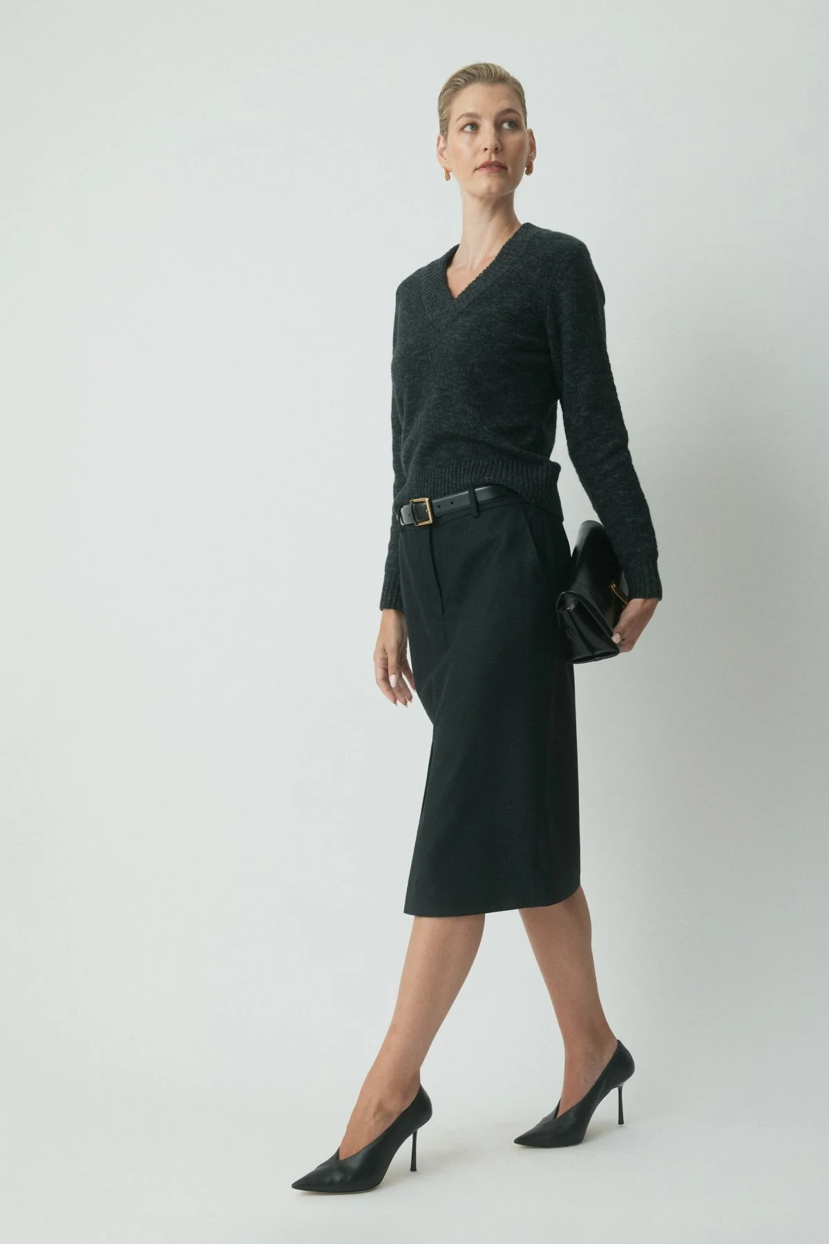 Briar V Neck Jumper - Forest Green - Image 3