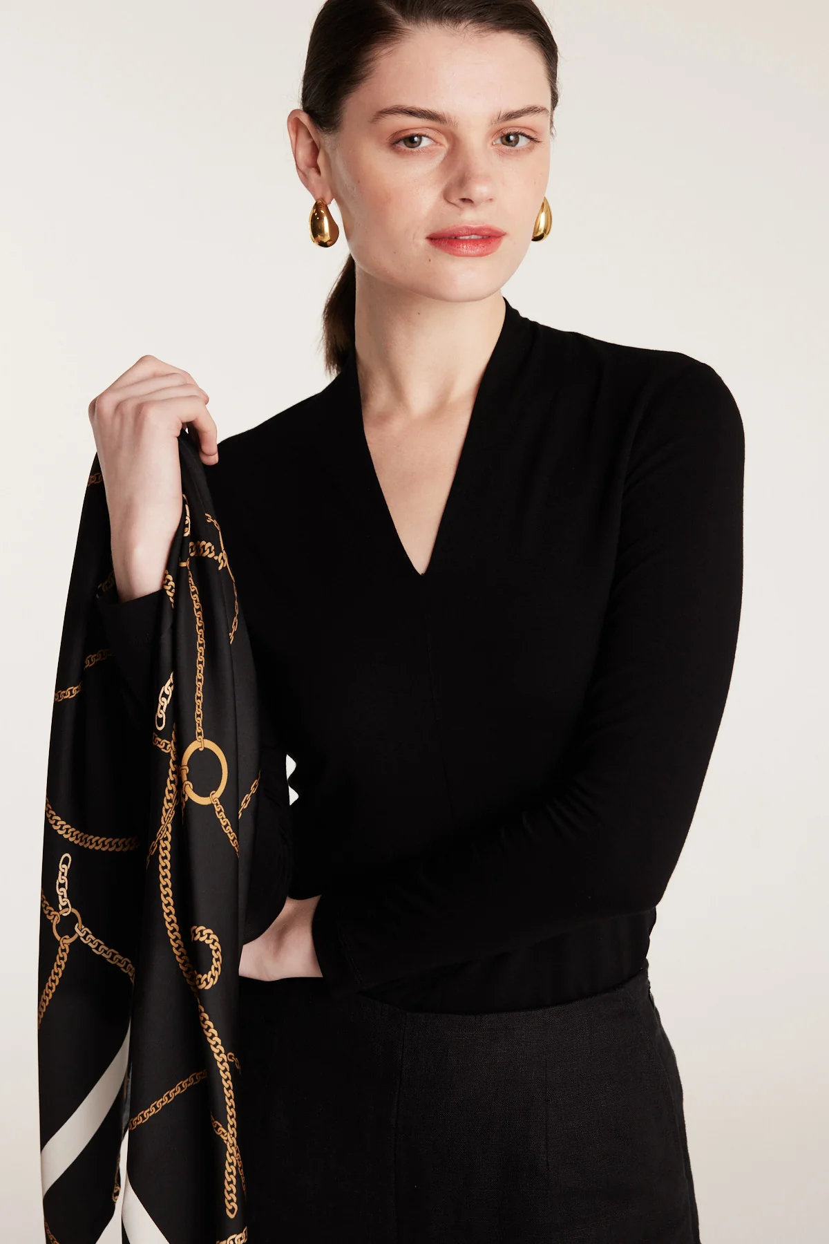 Chain Silk Scarf - Black/Gold - Image 4