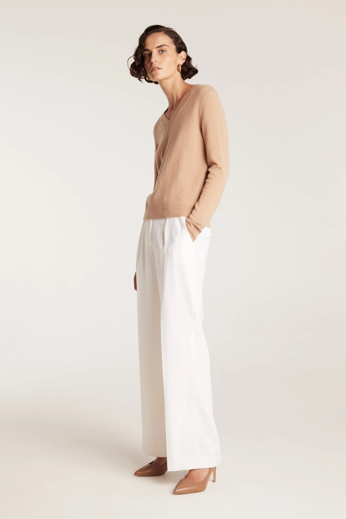 Cashwool V Neck Jumper - Chestnut - Image 3