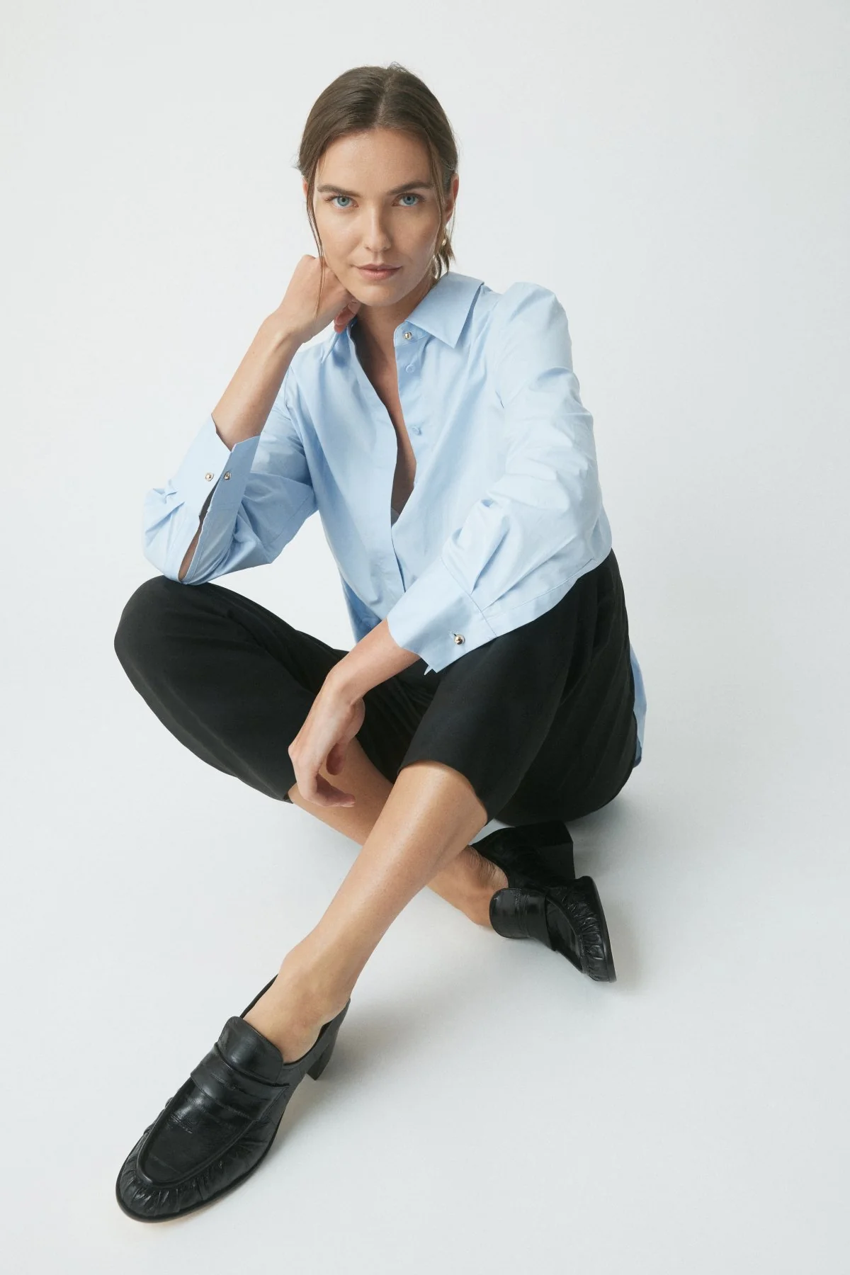 Classic Cotton Shirt - Soft Blue - Image 5