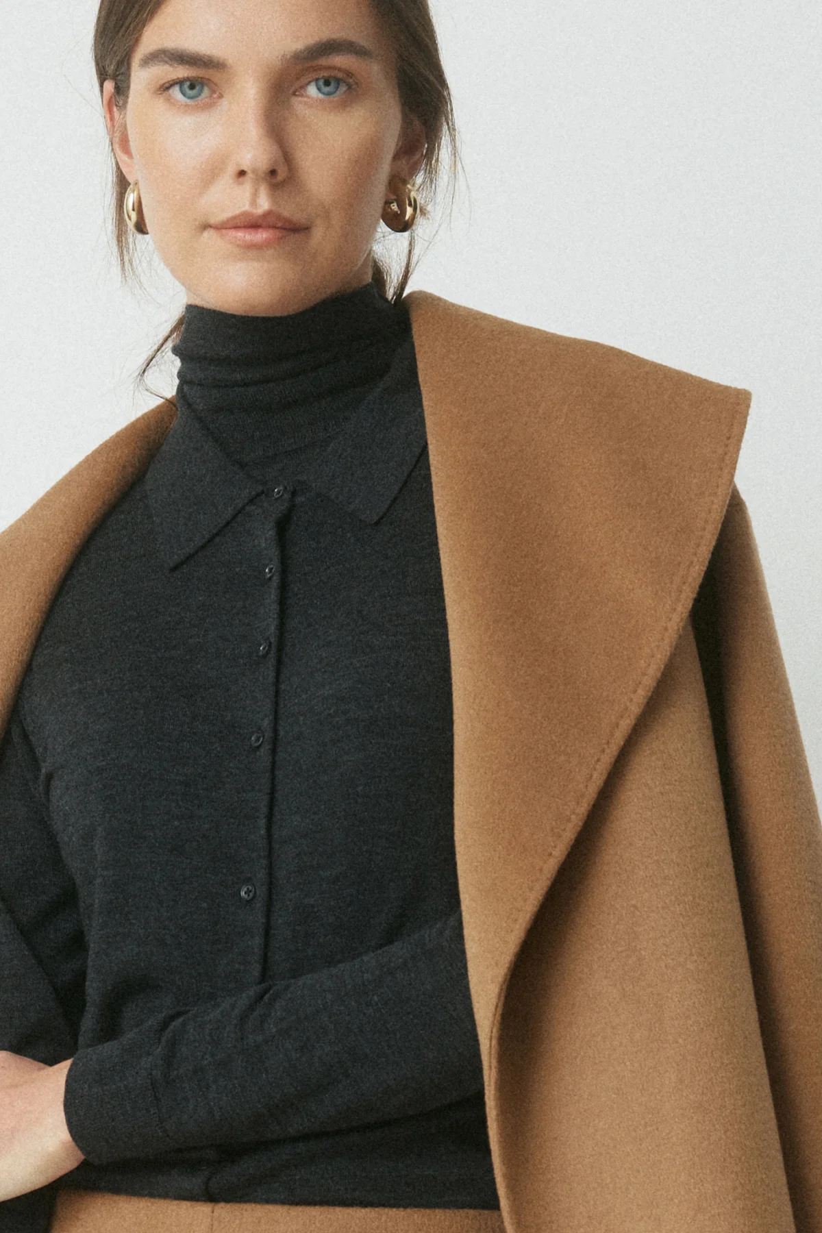 Devon Merino Knit Shirt - Charcoal - Image 5