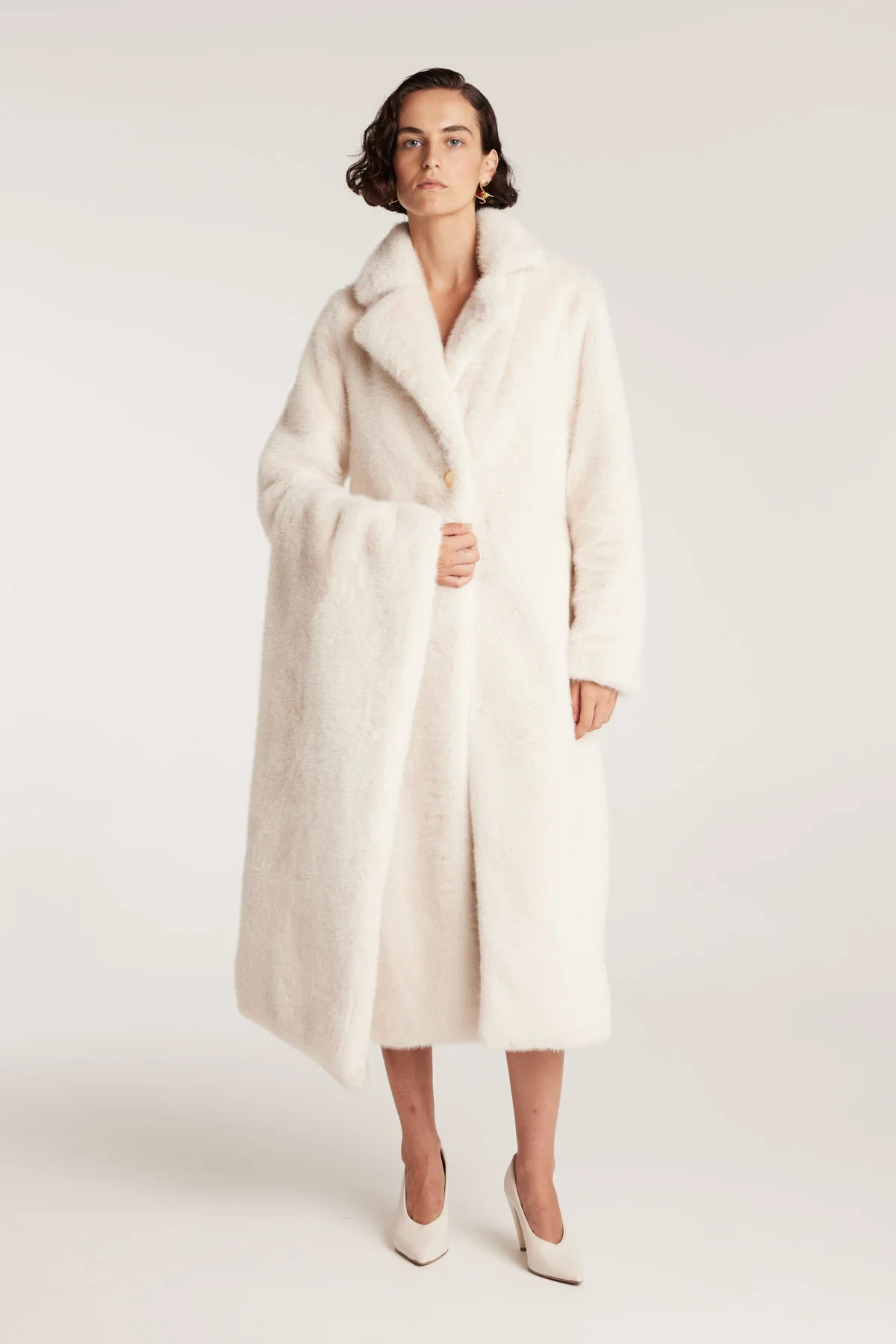 The Shag Coat - Ecru