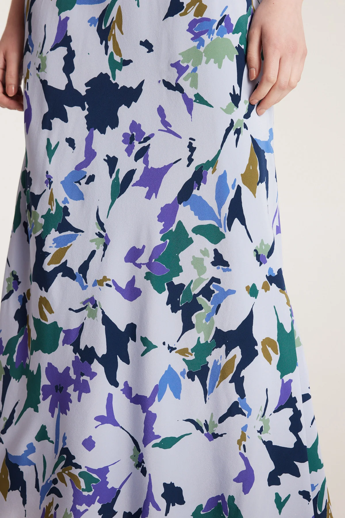 Fleur Silk Dress - Blue Print - Image 7