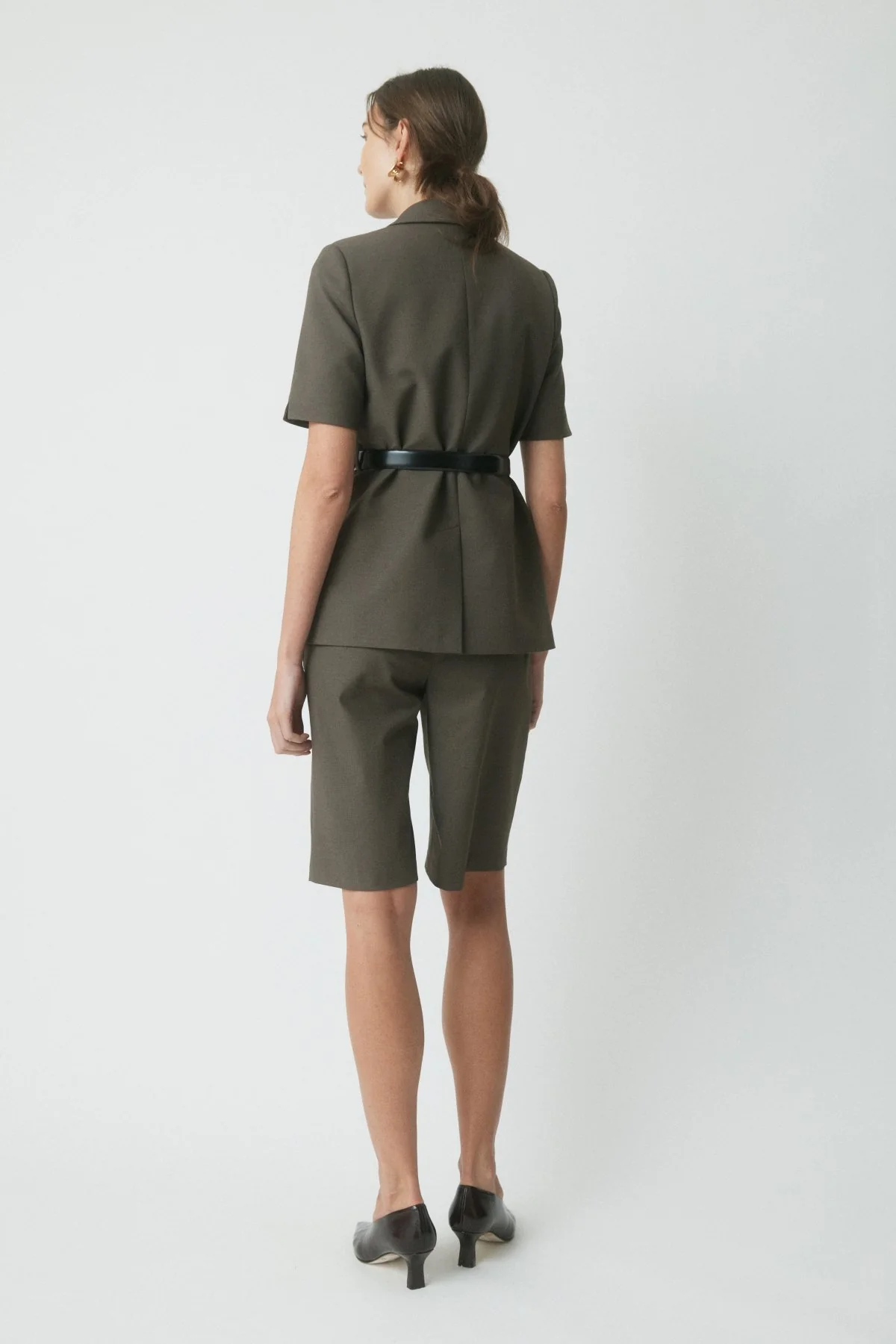 Freja Tailored Short - Mushroom - Image 4