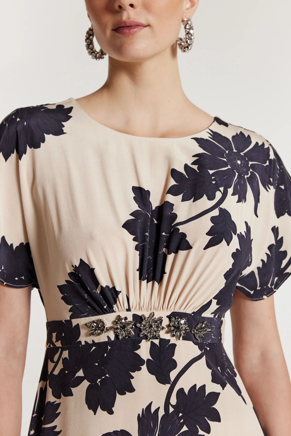 Irina Silk Dress - Beige/Black - Image 6