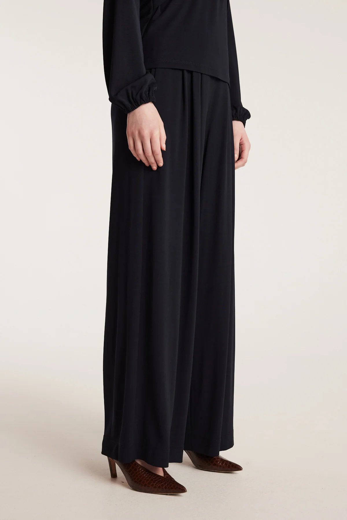 Jogger Pant - Navy - Image 2