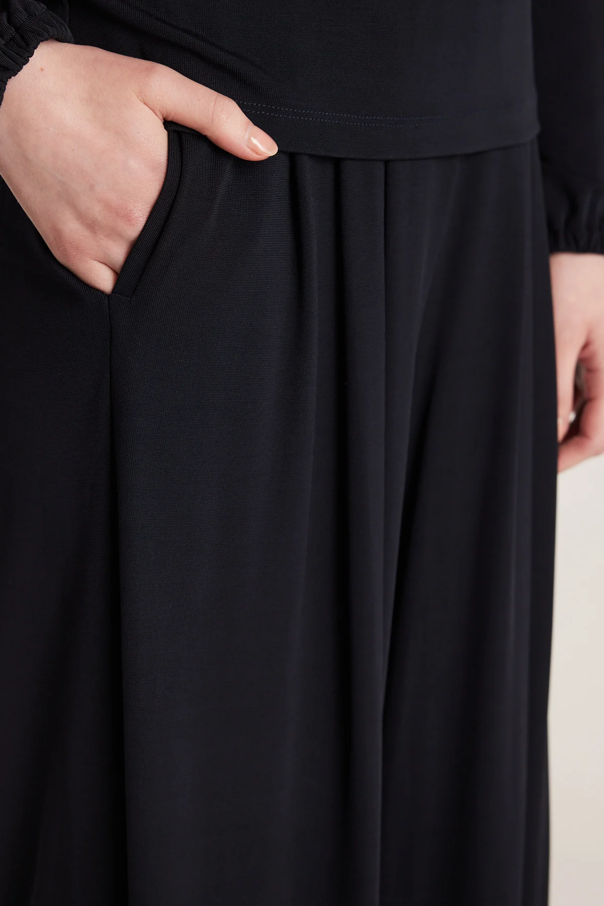 Jogger Pant - Navy - Image 5