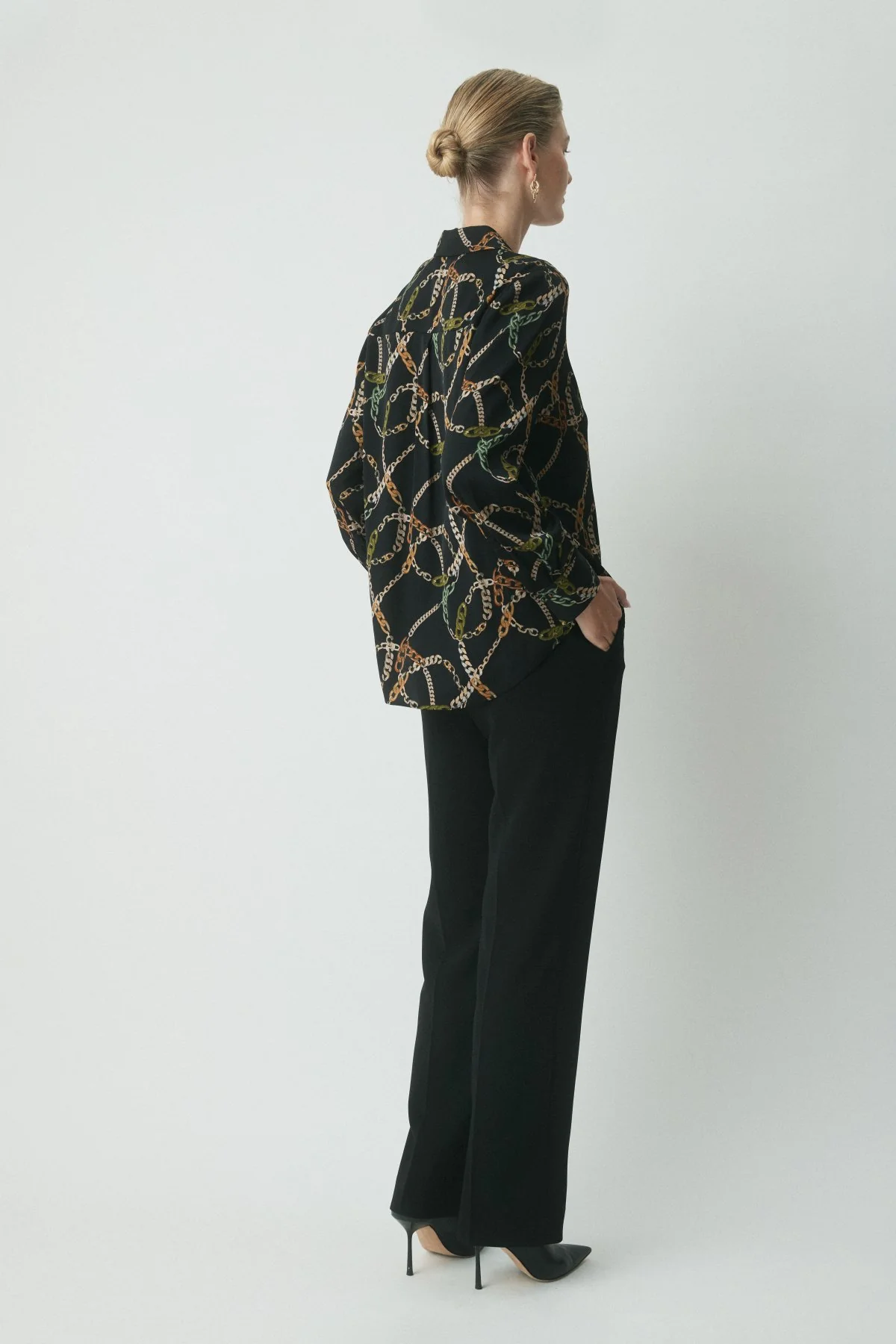 Kai Silk Printed Shirt - Chain Print - Image 4