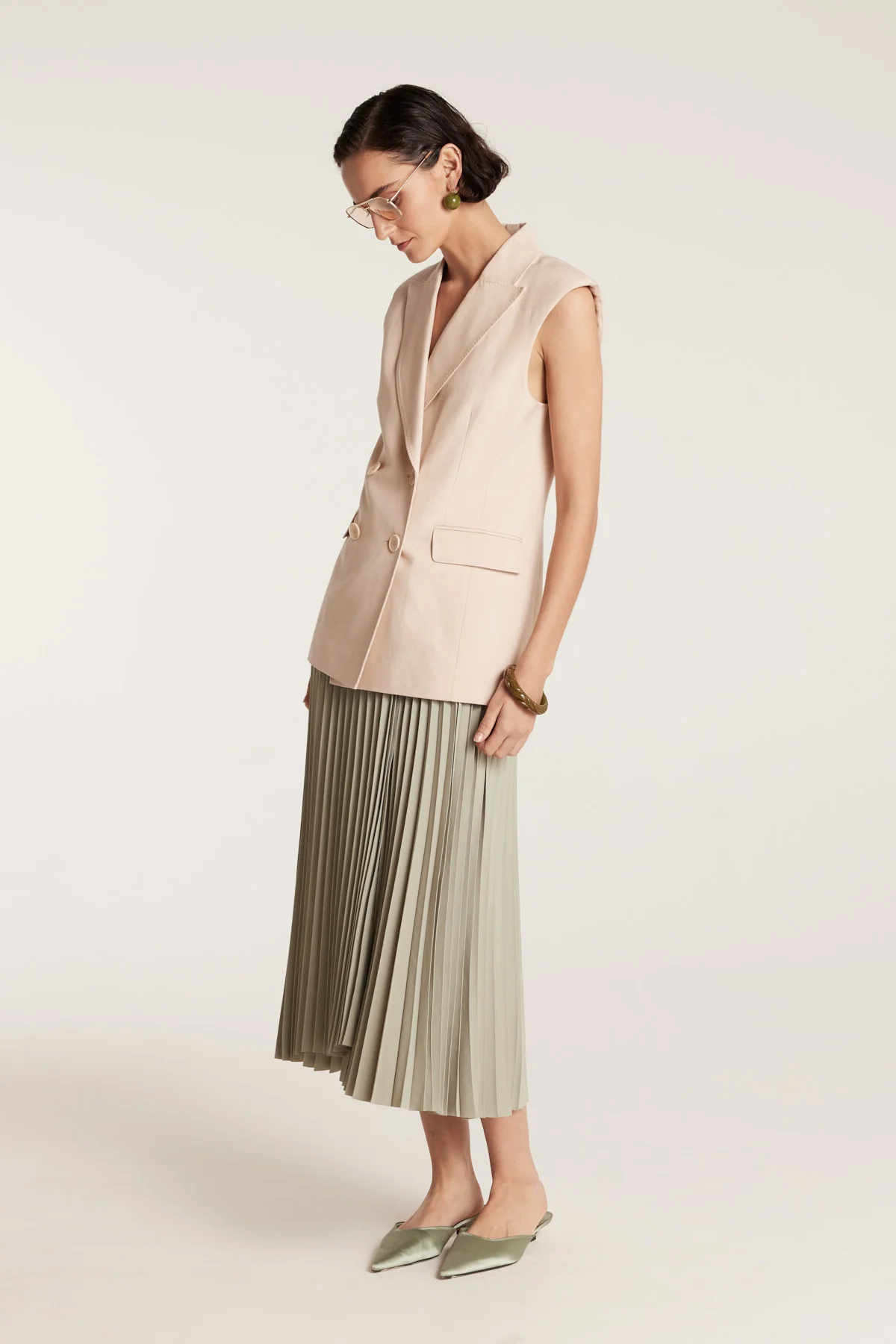 Sleeveless Jacket - Neutral - Image 11