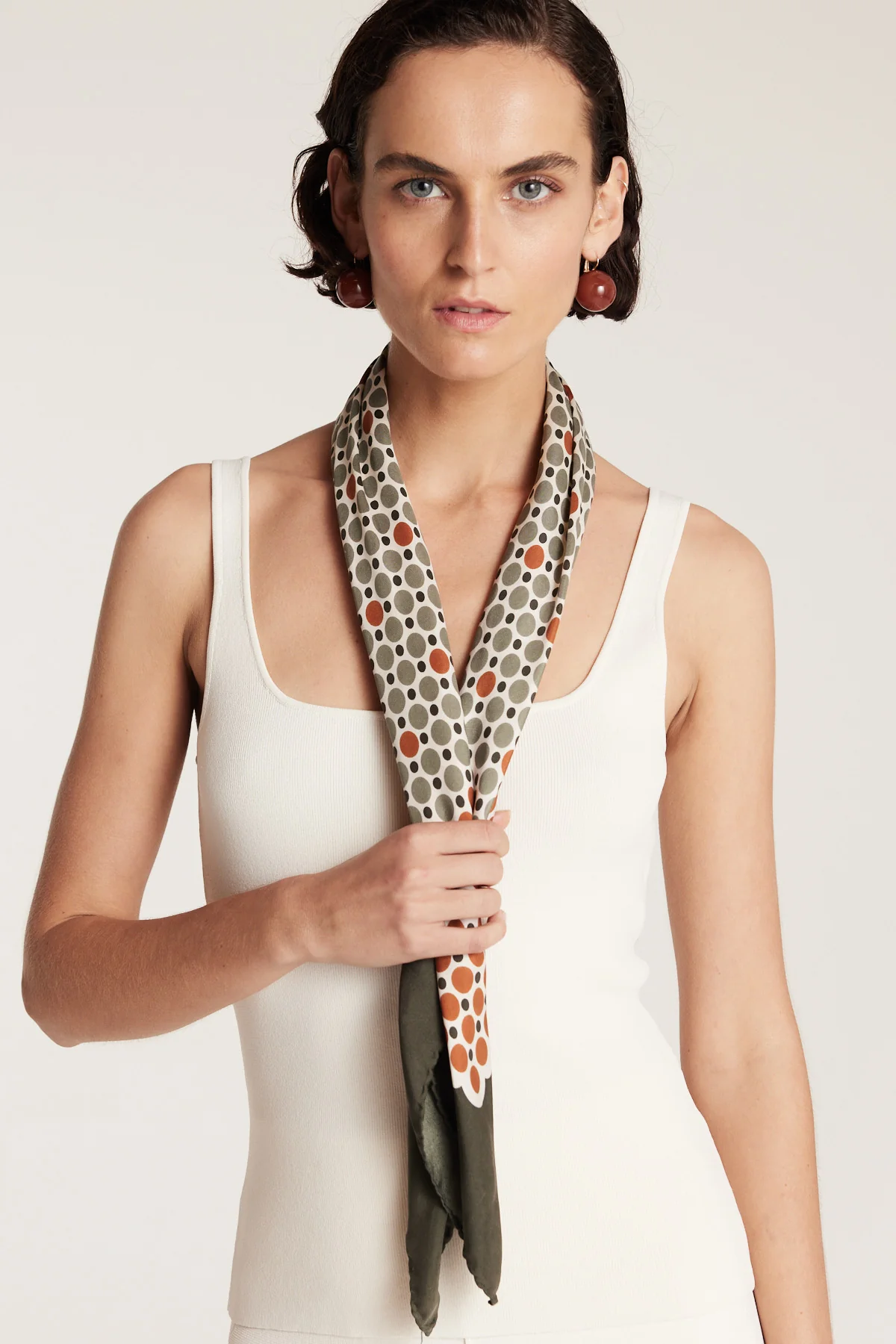 Crepe Knit Singlet - Neutral - Image 5