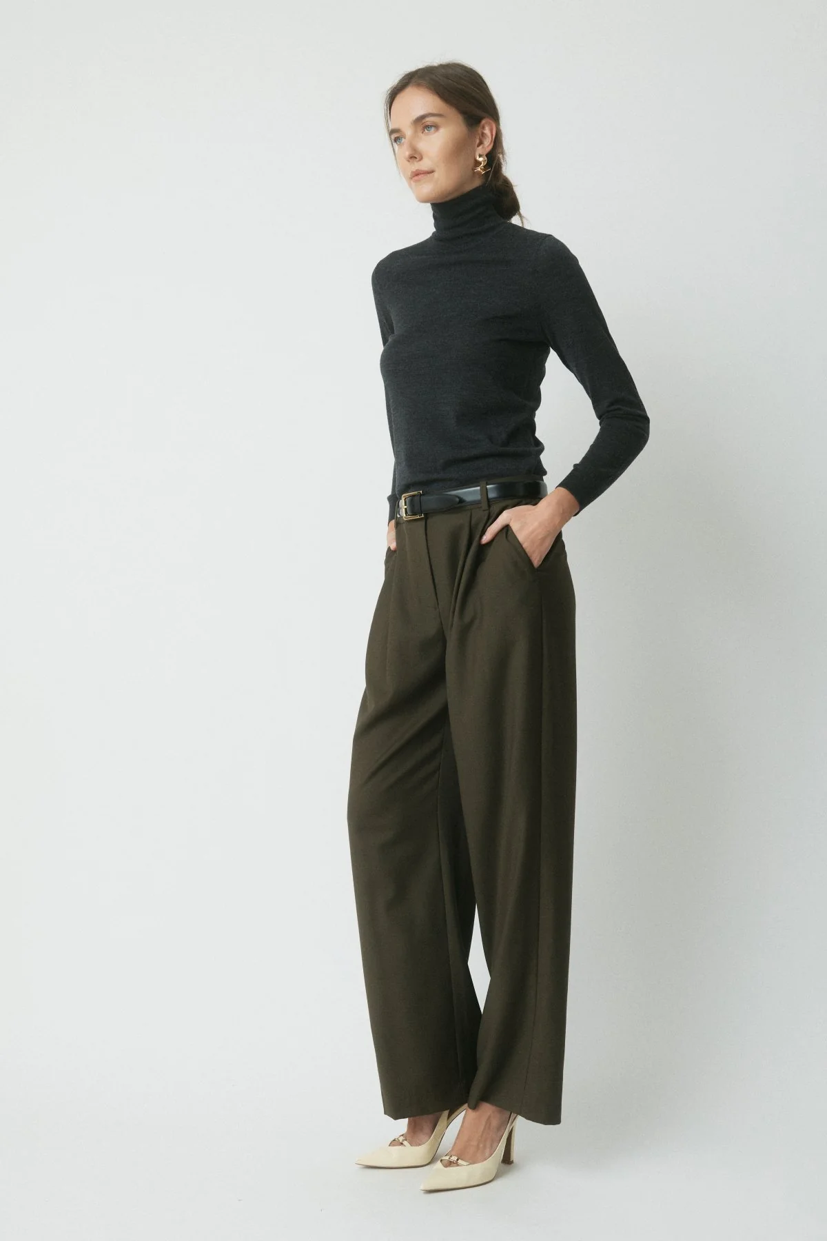 River Merino Rollneck Jumper - Charcoal - Image 3