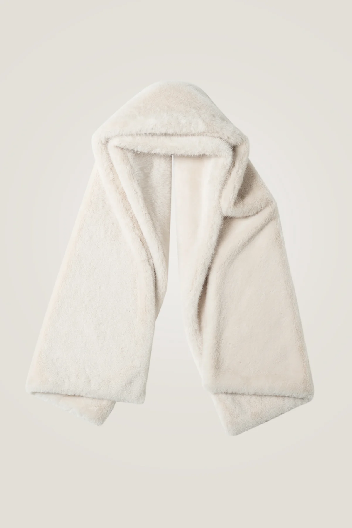 The Shag Wrap - Ecru
