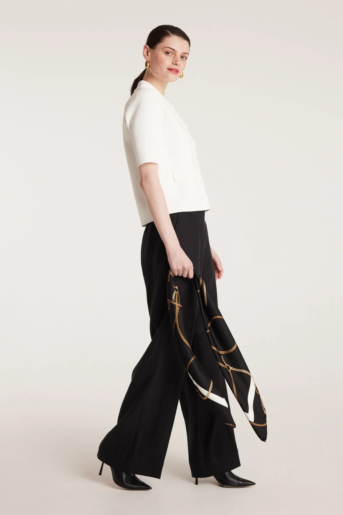 Crepe Scallop Jacket - White - Image 3