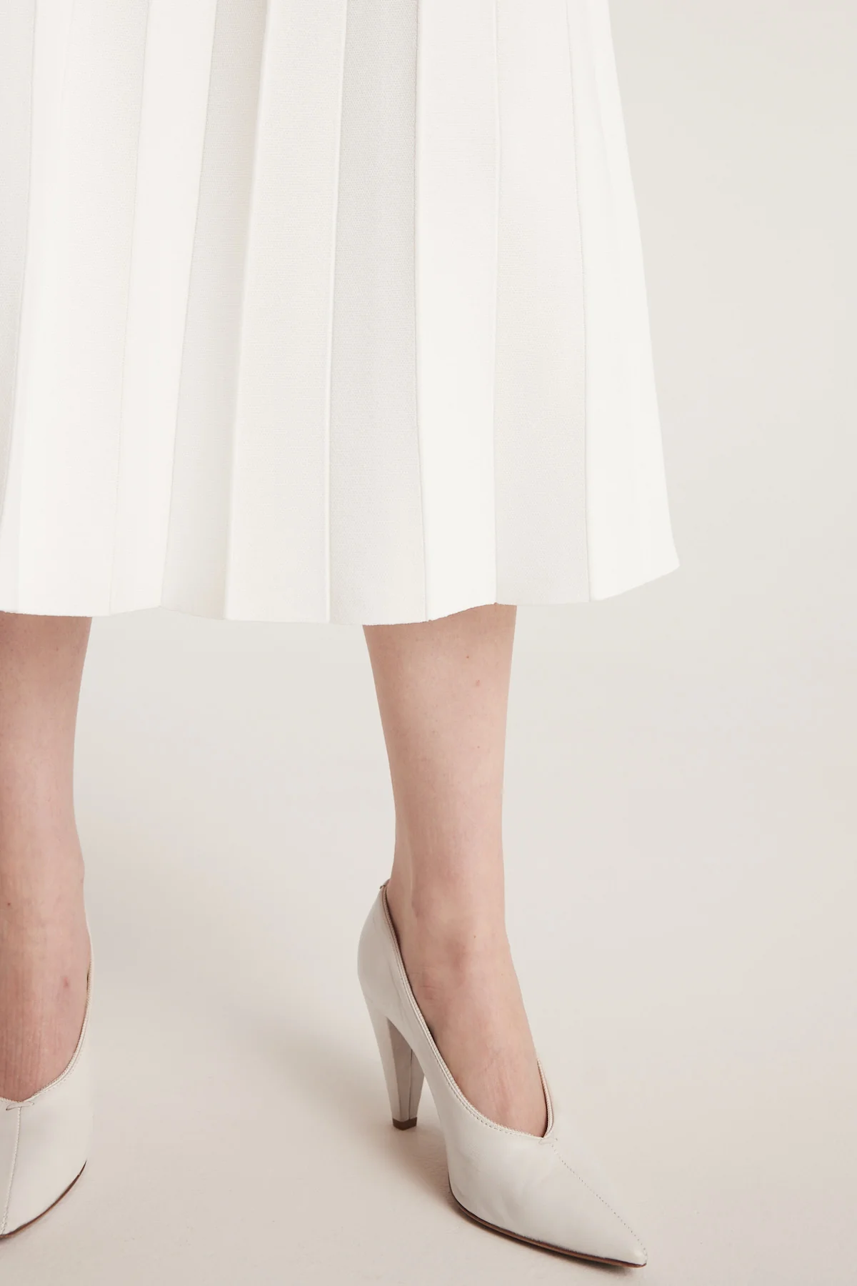 Milano Crepe Knit Skirt - White - Image 5