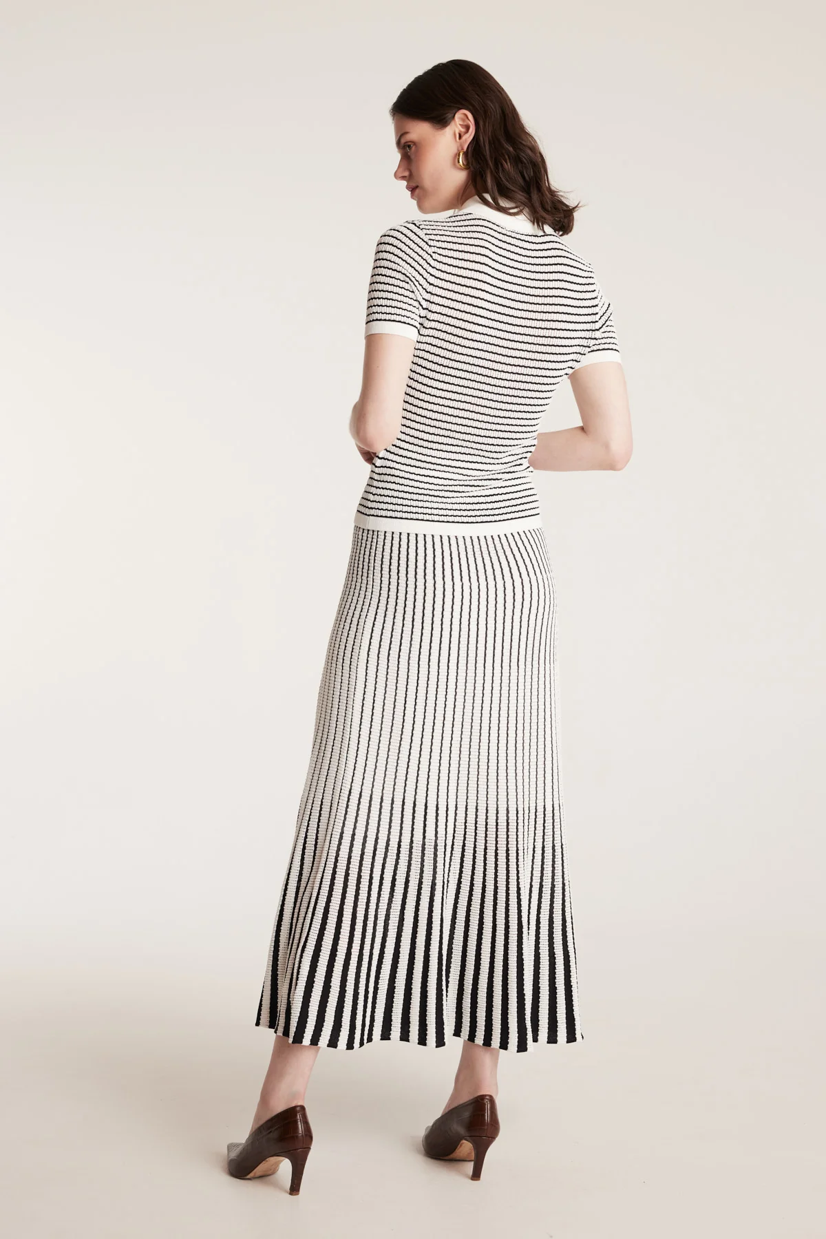 Pointelle Knit Skirt - White/Black - Image 4